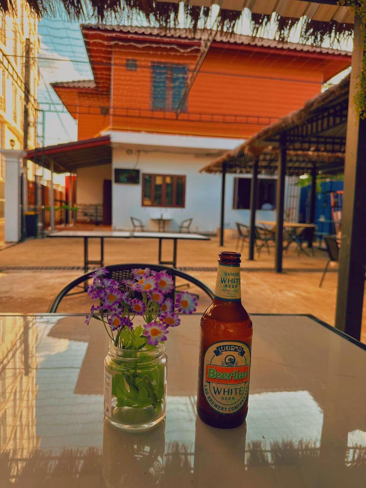 Venn Hostel Vientiane Exterior foto